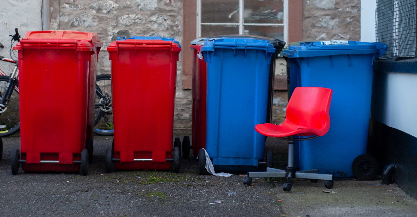 Trash to Cash: How Investors Can Profit from Waste Removal Stocks