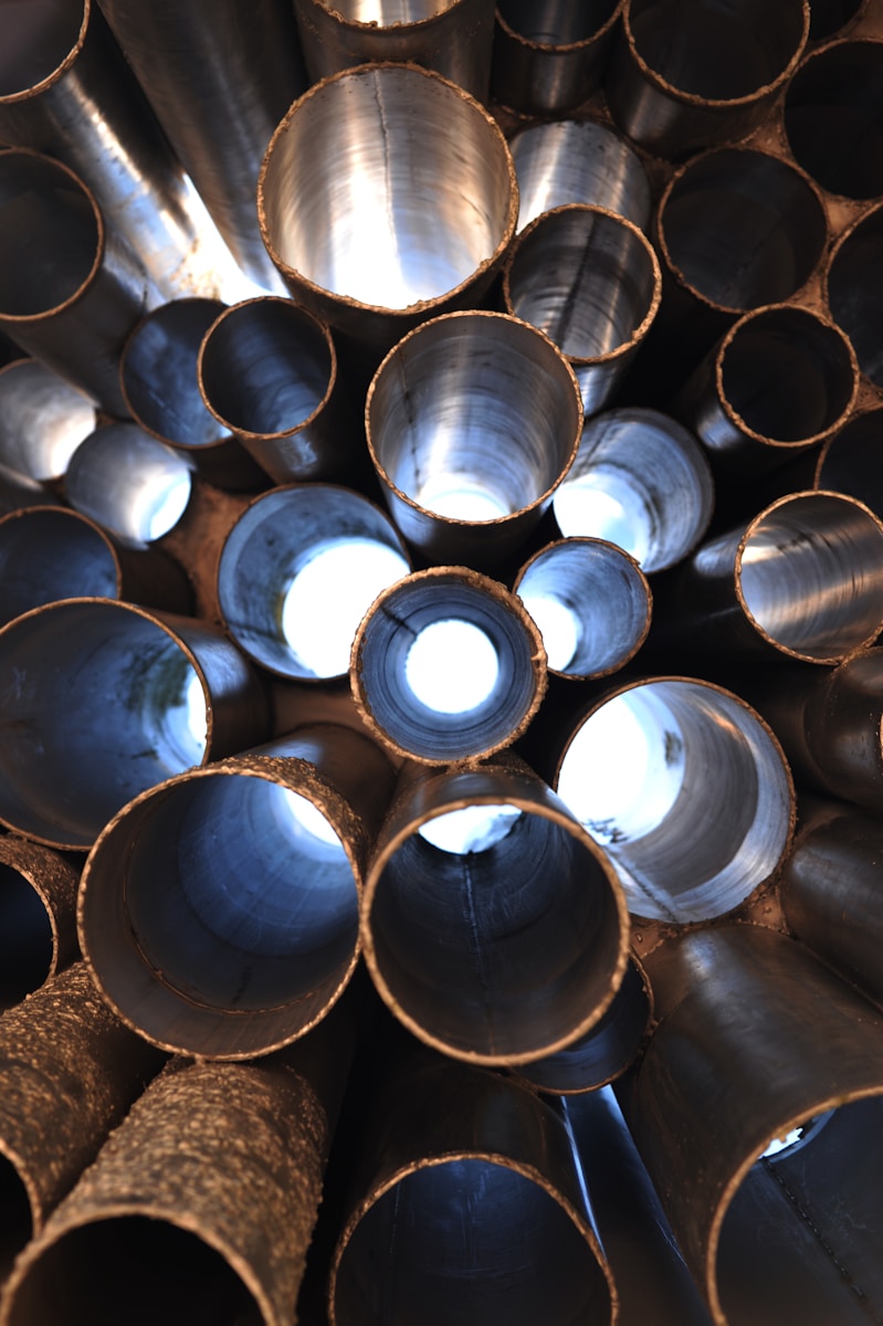 Steel stocks: 3 Best Investments for Growth
