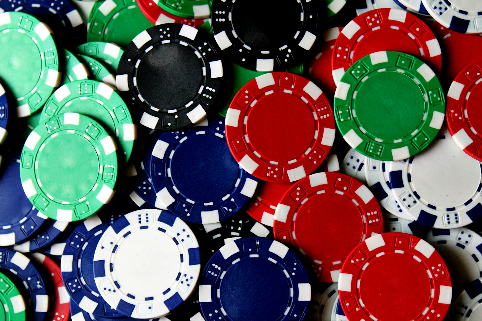 This Gambling Stock Could Make Crisis an Opportunity  