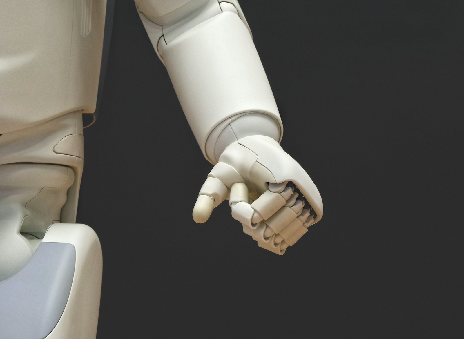 Humanoid Robots May Be a $5 Trillion Market – 2 Stocks to Buy Now