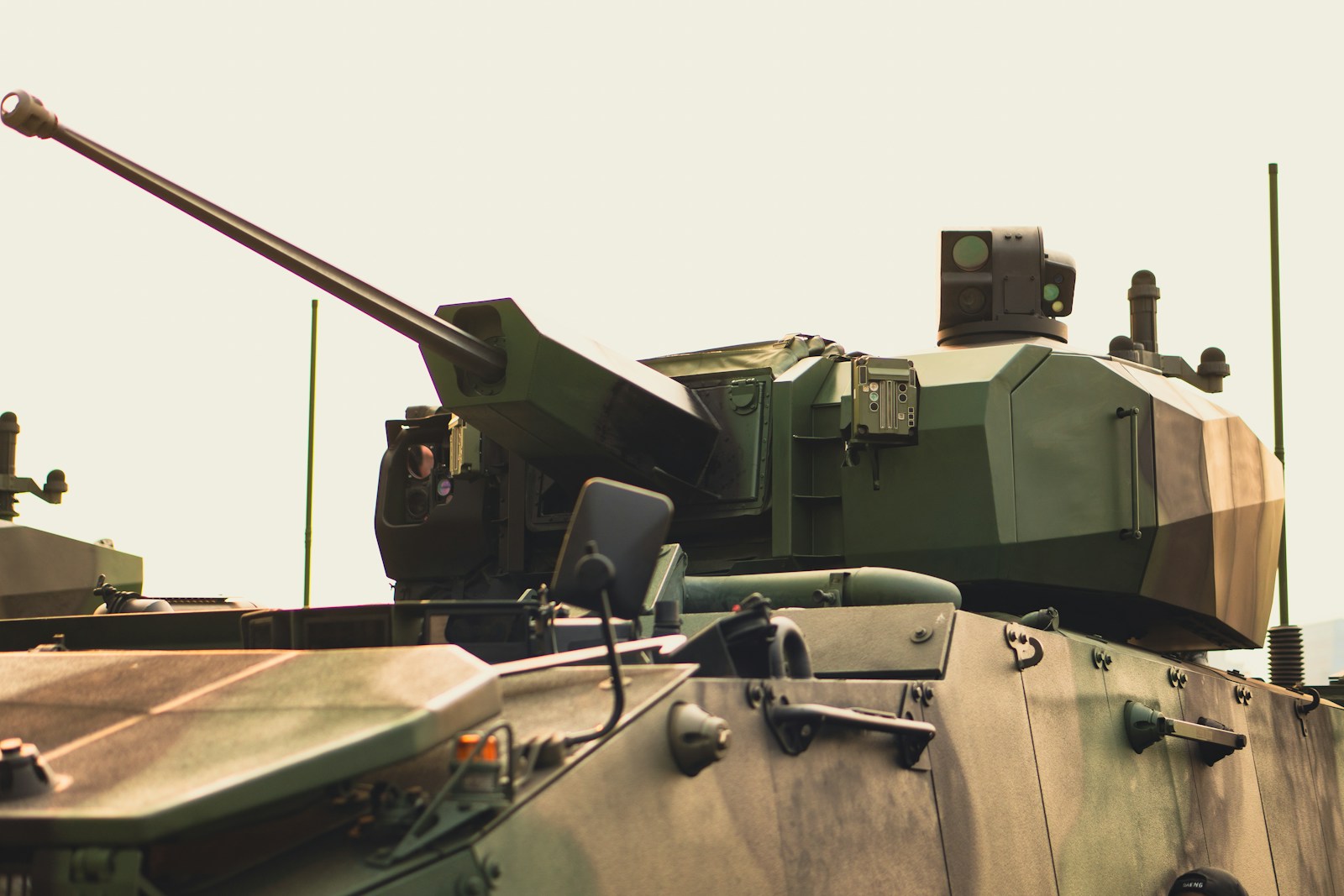 A $1 Trillion Defense Spending Boom Is Emerging—Here’s How to Trade It