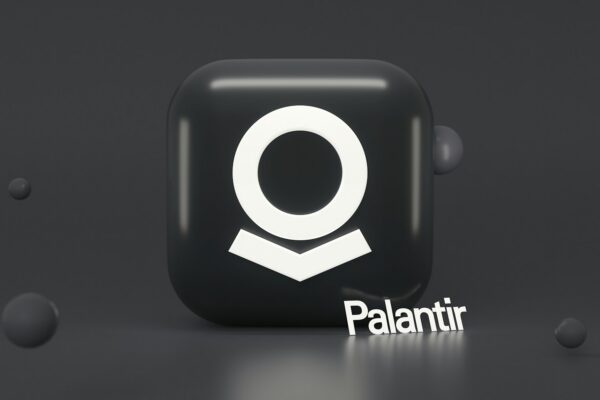 The Smart Money’s Hesitation Toward Palantir (PLTR) Creates a Buy-Op