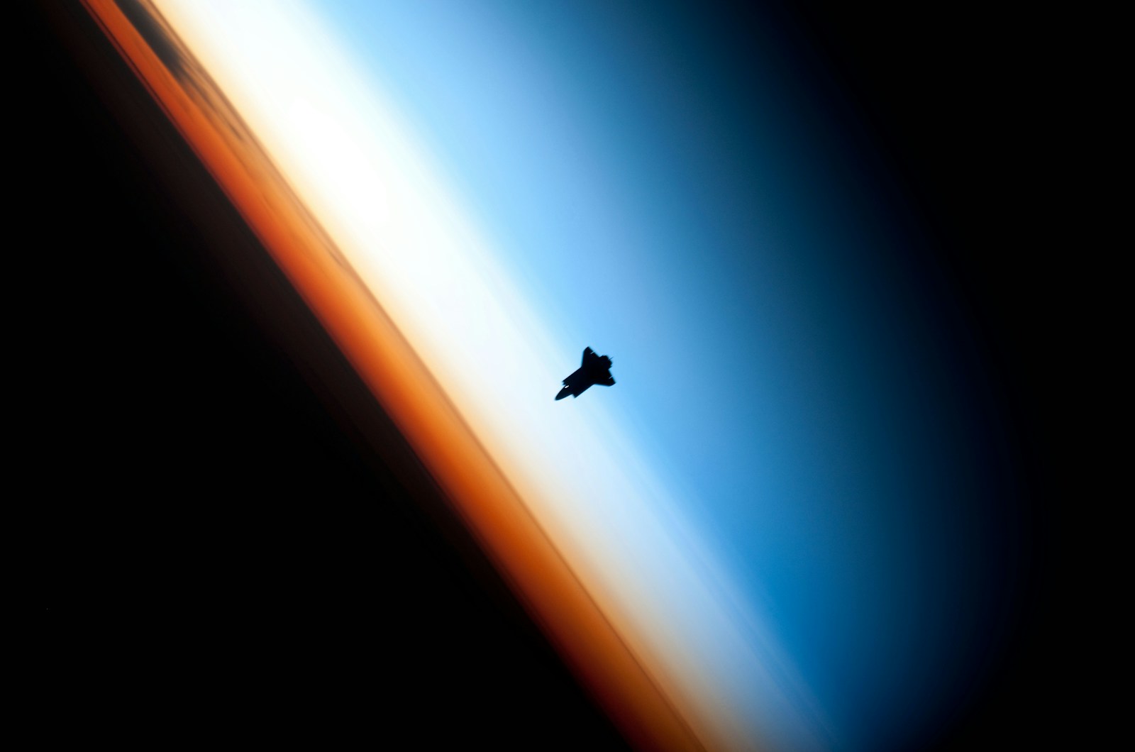 The Defense-Space Convergence: 3 Stocks In The New Military Space Race