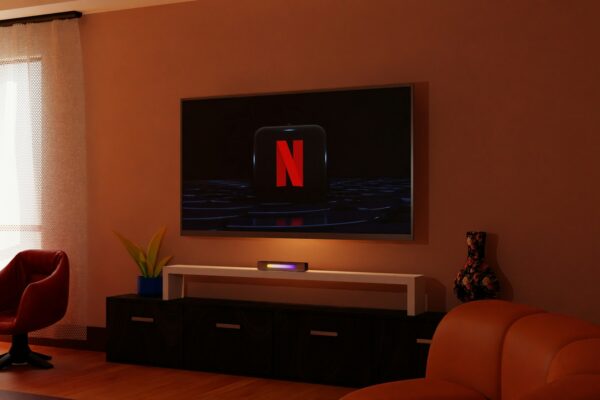 Netflix’s Premium Valuation Just Ran Into A New Problem.