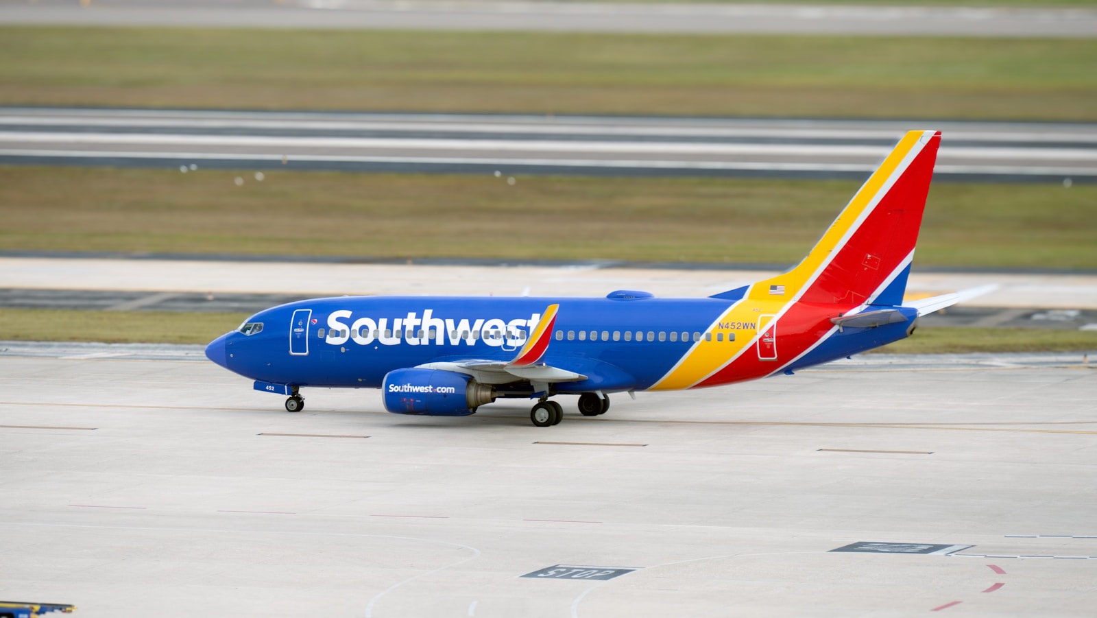 Southwest Airlines Stock Sinks Despite EPS Beat: Here’s the Catch