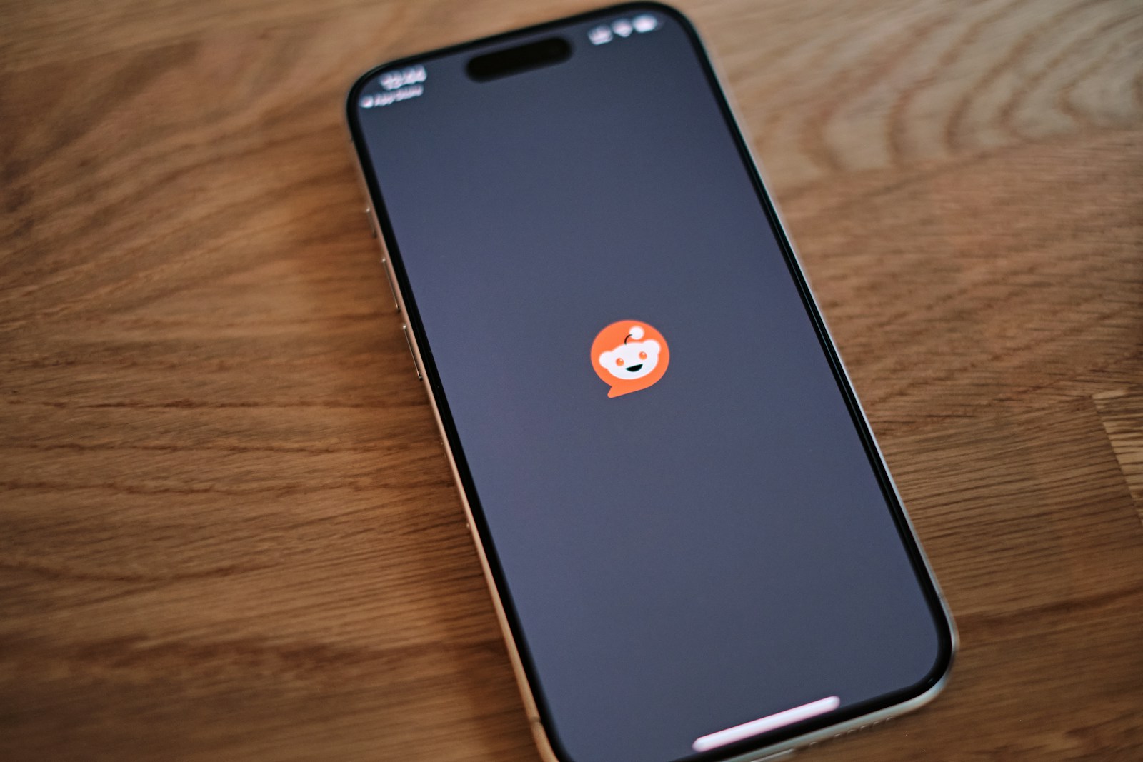 Reddit Just Got a Major Boost. Could Shares Be Ready to Take Off?