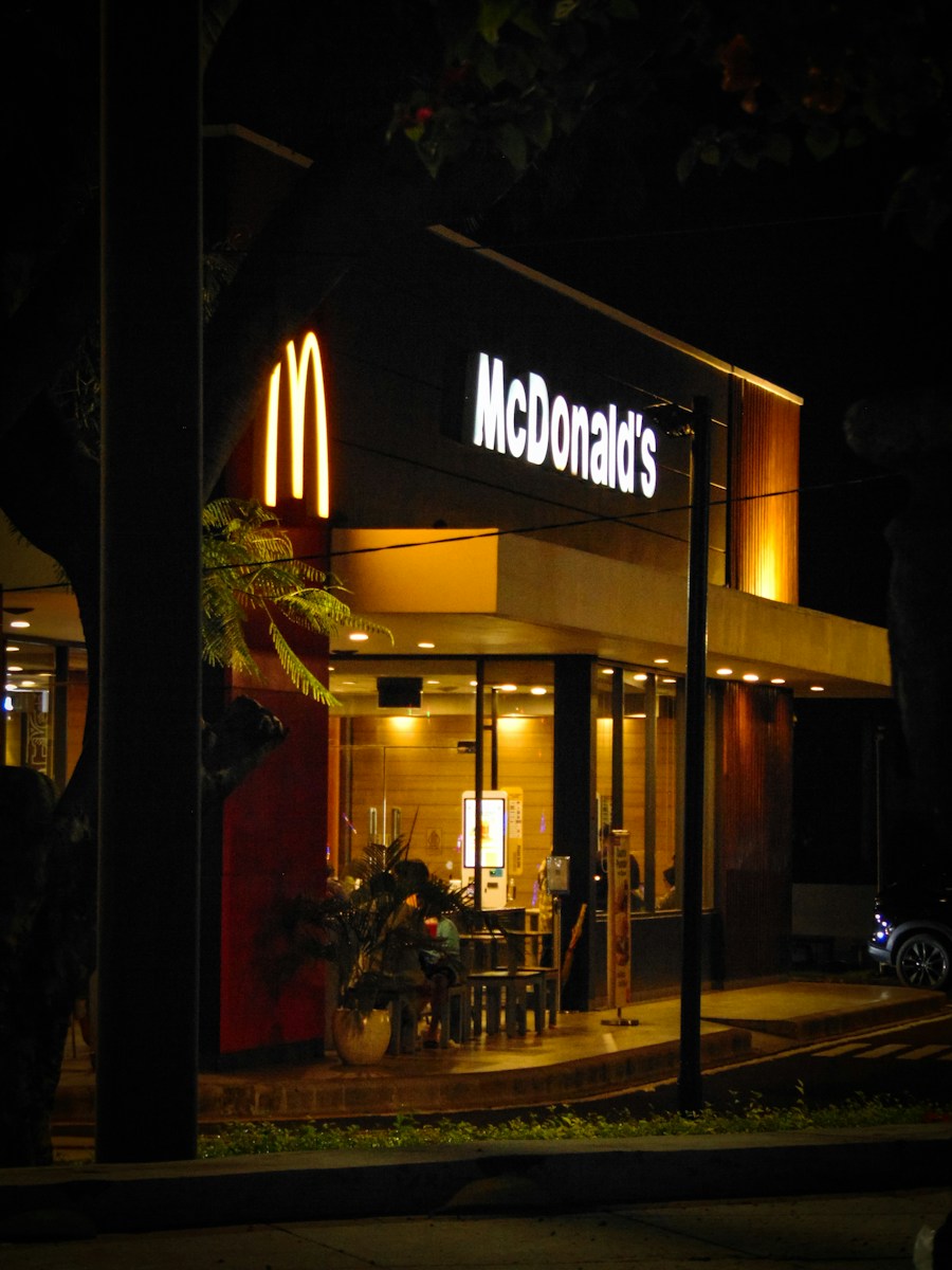 Ads, Chicken, and $8.5 Billion: Is McDonald’s Turnaround Worth Buying?